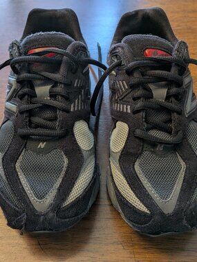 New Balance Black Wide Width Sneakers - 9060 Lace Shoes